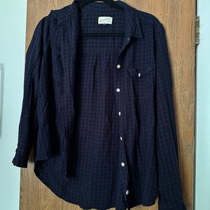 Checkered button down top- Size L deep blue/purple & black